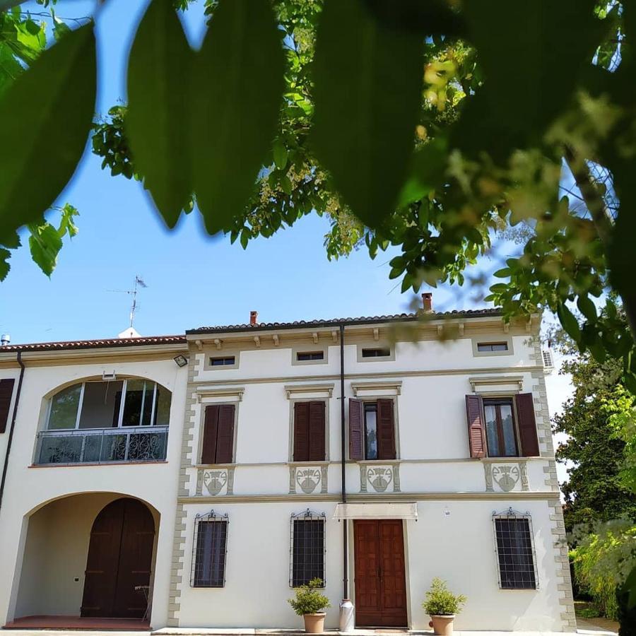 B&B Il Ponticello Gualtieri Bagian luar foto